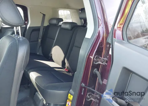 2007 Toyota Fj Cruiser from USA, damaged, VIN JTEBU11F570077751